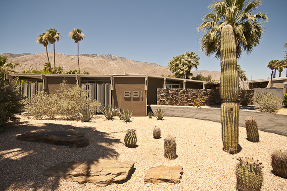 house in palm springs